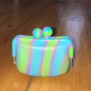 tie dye rubber wallet!!